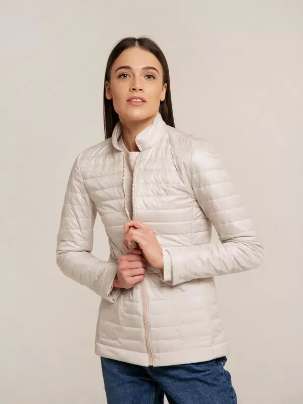 Стеганая куртка-жакет с накладными карманами серебро YouStore