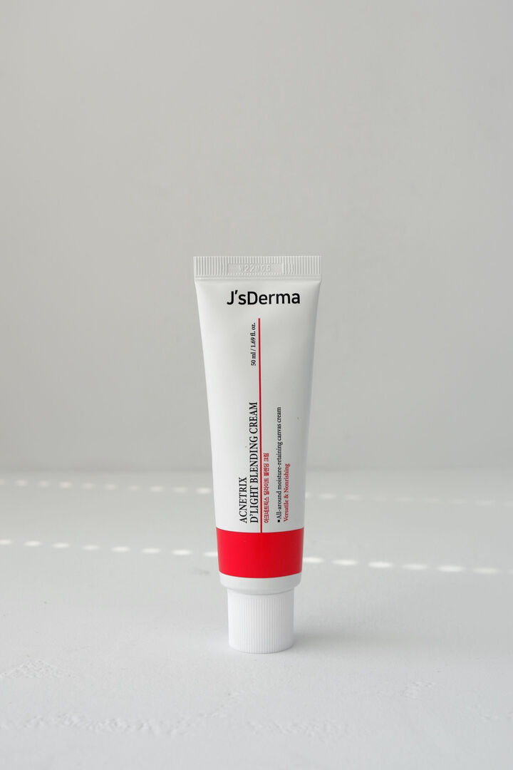 Восстанавливающий крем для проблемной кожи JsDERMA Acnetrix Blending Cream