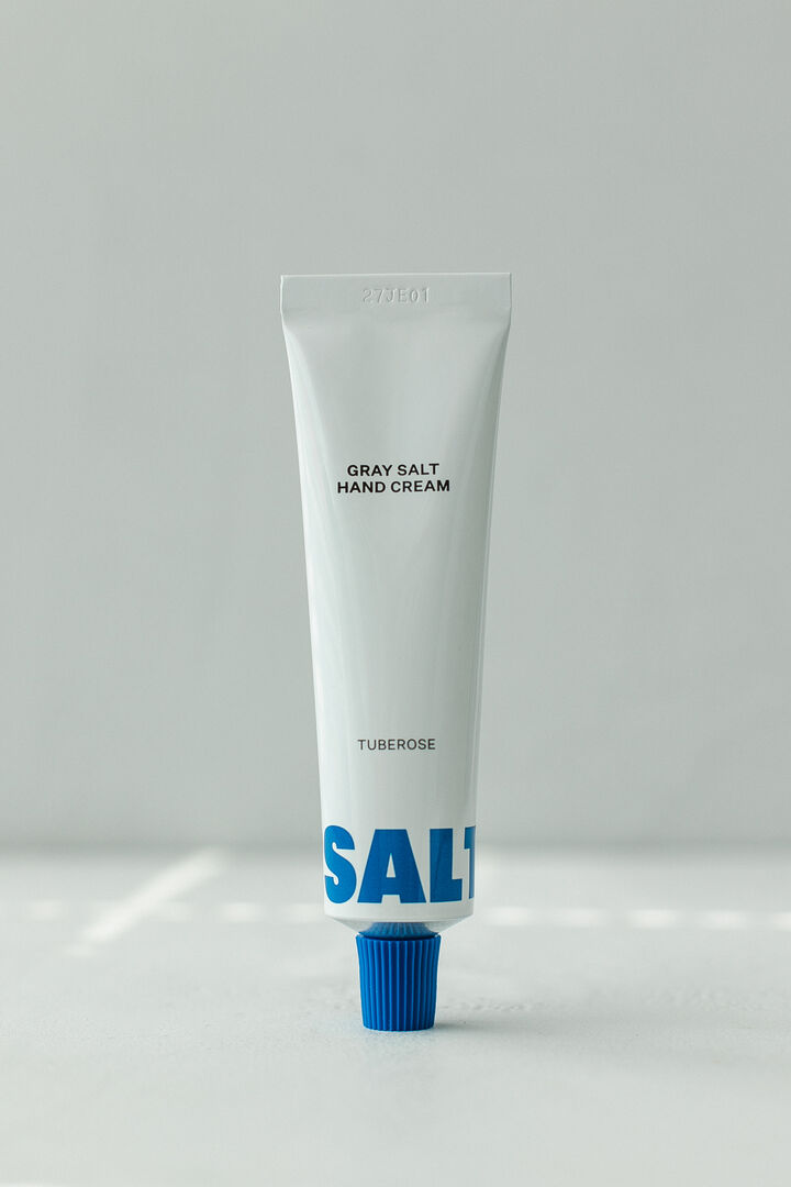 Крем для рук с серой солью SALTRAIN Graysalt Handcream - Tuberose 30ml SALT