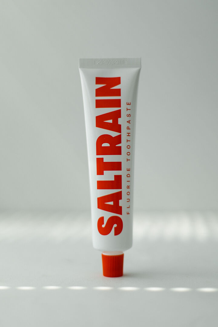 Зубная паста с фтором SALTRAIN Red Clean Breath Toohpaste 100g SALTRAIN