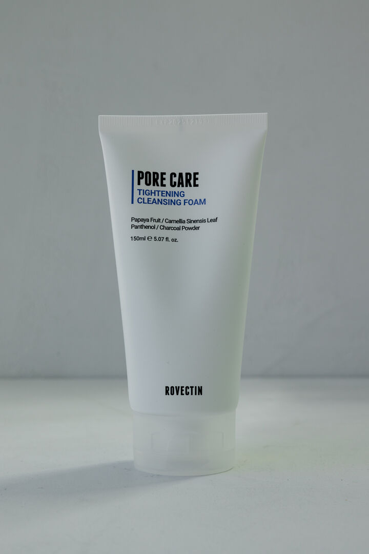 Очищающая пенка для сужения пор ROVECTIN Pore Care Tightening Cleansing Foa фото 1