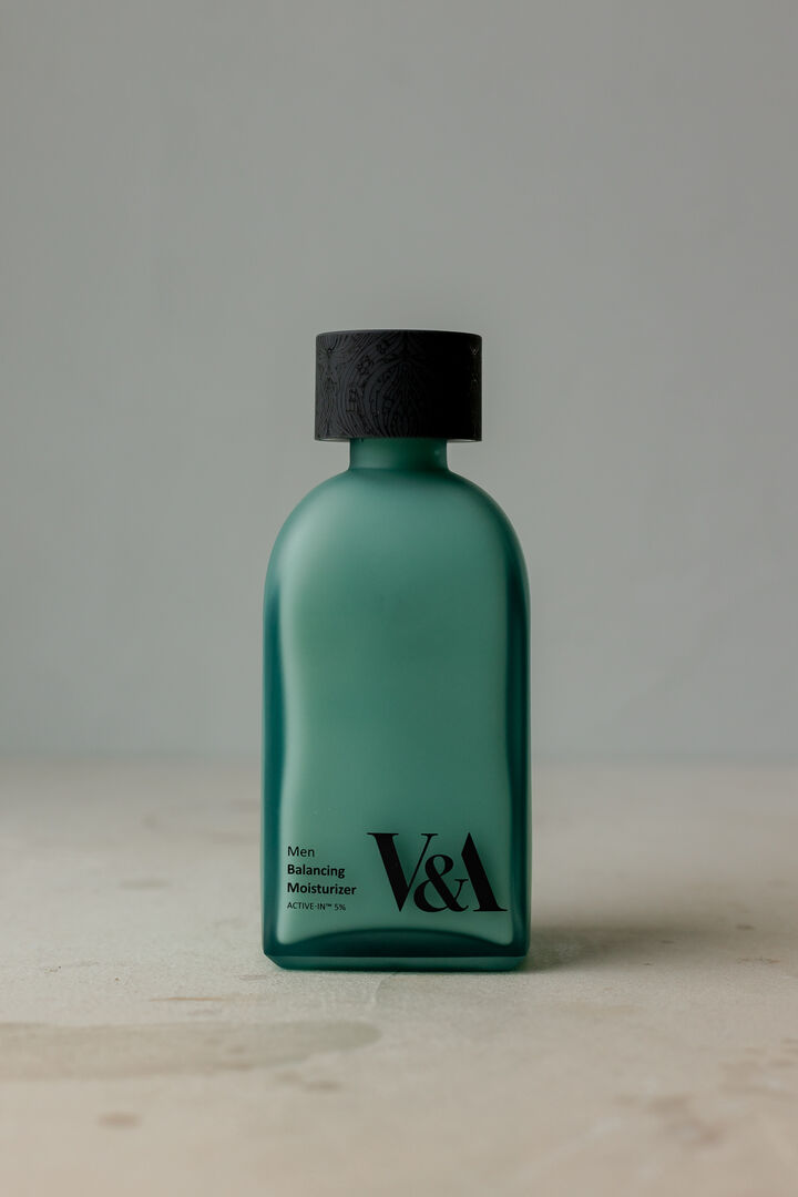 Увлажняющий крем для контроля жирности V&A Men Balancing Moisturizer 150ml фото 1