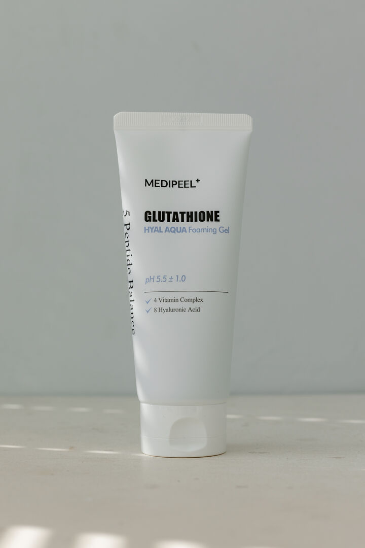 Очищающий гель с глутатионом и гиалуроновой кислотой MEDI-PEEL Glutathione