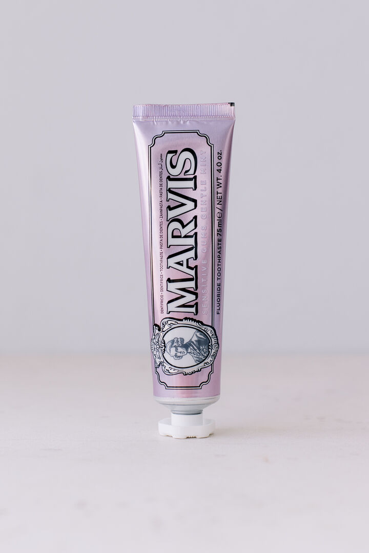 Зубная паста для чувствительных десен MARVIS Sensitive Gums Miny 75ml MARVI