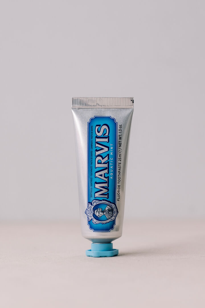 Зубная паста "Свежая мята" MARVIS Aquatic Mint 25 ml MARVIS