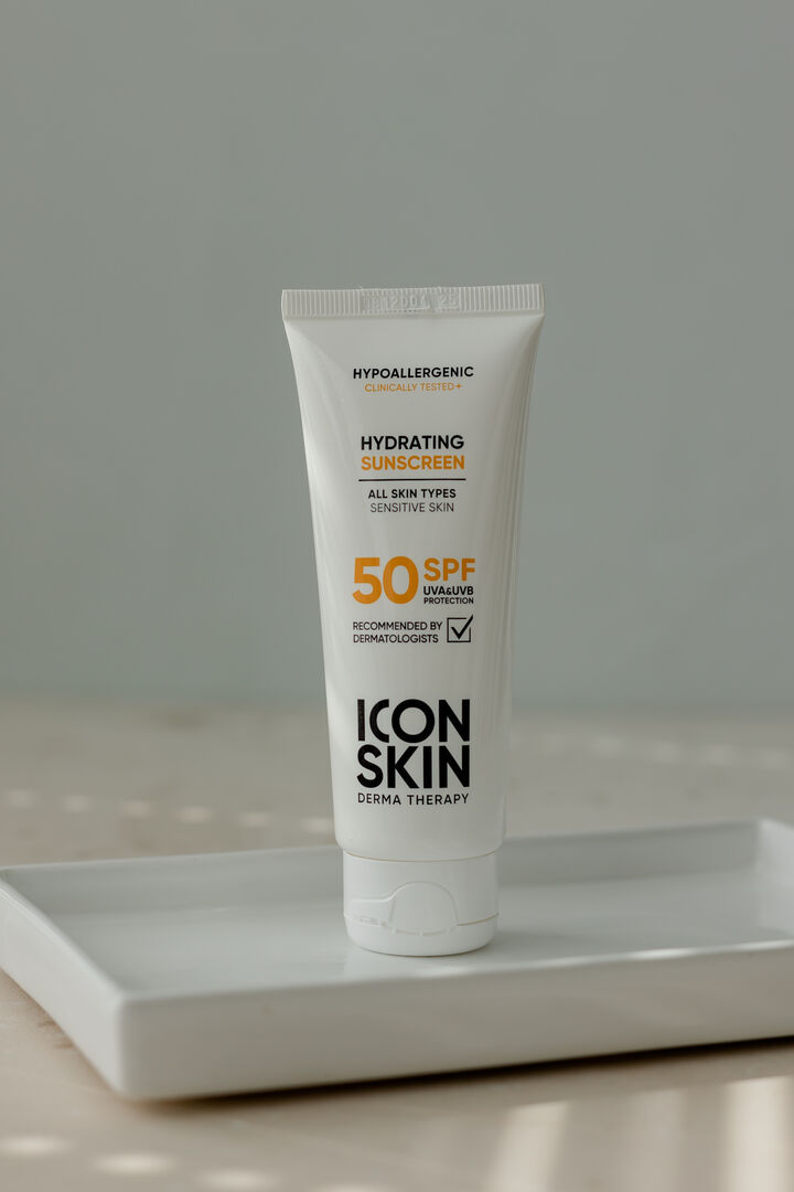 Увлажняющий санскрин ICON SKIN Hydrating Sunscreen SPF 50 75ml ICON SKIN фото 1