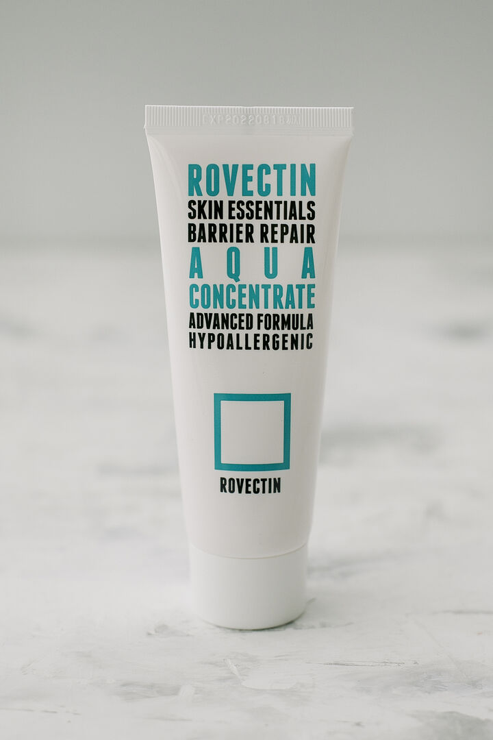 Крем увлажняющий с гиалуроновой кислотой ROVECTIN Skin Essentials Barrier R