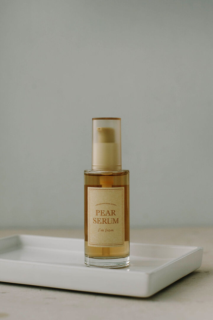 Легкий и глубоко увлажняющий серум с грушей I'm from Pear Serum 50ml I`M FR фото 1