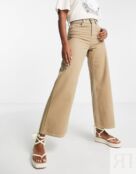 Широкие джинсы в стиле Reclaimed Vintage бежевого цвета