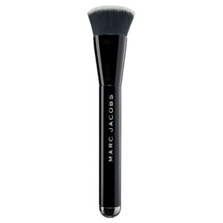 The Shape Кисть для контуринга и румян #15 MARC JACOBS BEAUTY