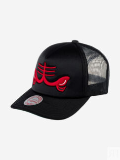 Бейсболка с сеточкой MITCHELL NESS HHSS3467-CBUYYPPPBLCK Chicago Bulls NBA