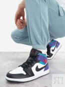 Кеды мужские Nike Air Jordan 1 Mid, Белый DQ8426N06-154 фото 1