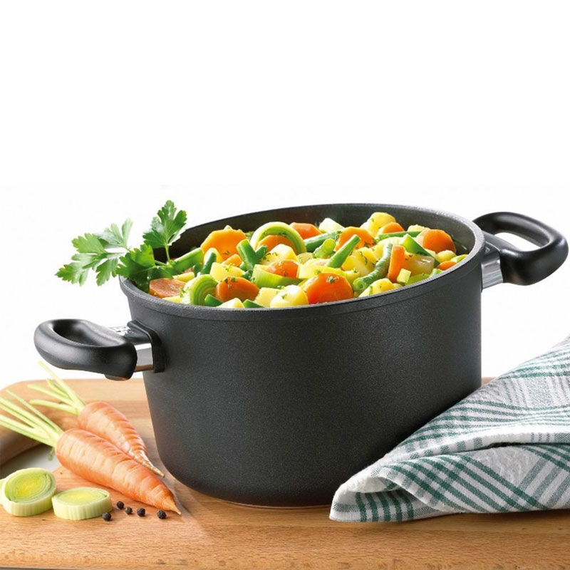 Кастрюля AMT Frying Pans Titan 6,5л AMT I-926 фото 1