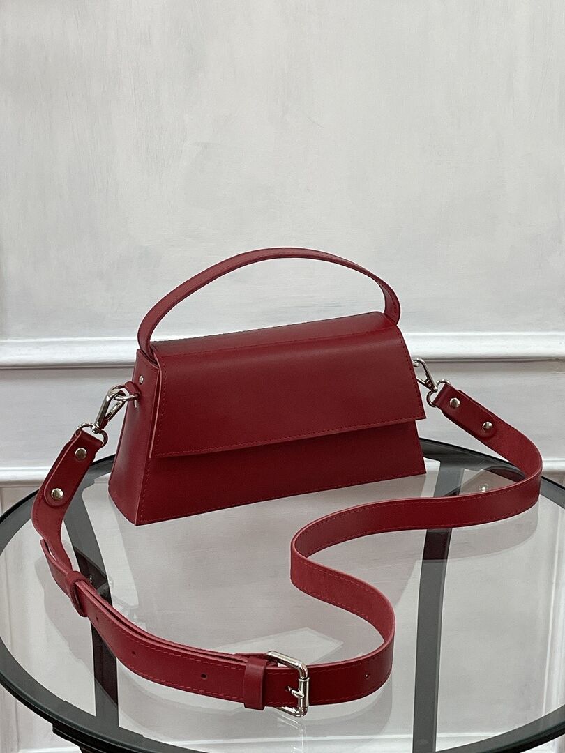 Женская кожаная сумка красная A044 ruby mini A044 ruby mini фото 1