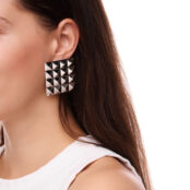 Серьги Silver Square Shaped Earrings FREE FORM фото 3