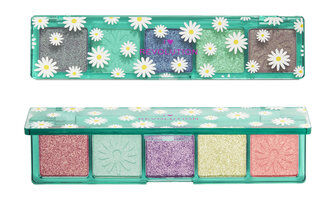 Палетка теней для век I Heart Revolution Mini Match Palette Oops a Daisy фото 1